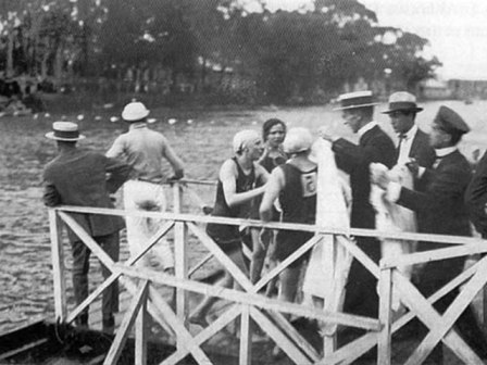 1ª travessia a nado no rio, em 1924 l imagem: prefeitura de são paulo